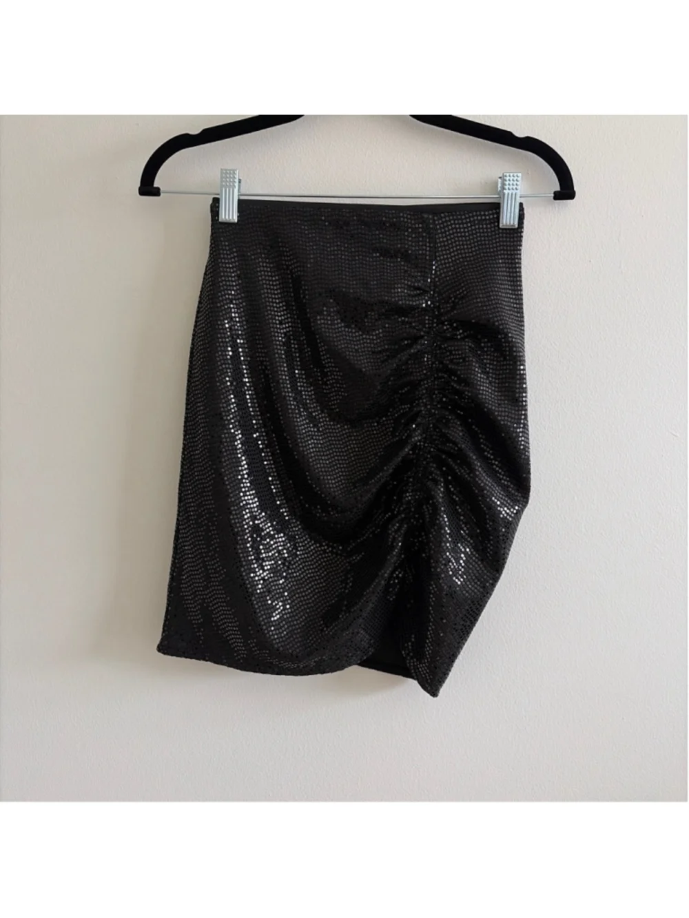 Women's H&M Black Sequin Ruched Mini Skirt XS - Picture 1 of 3